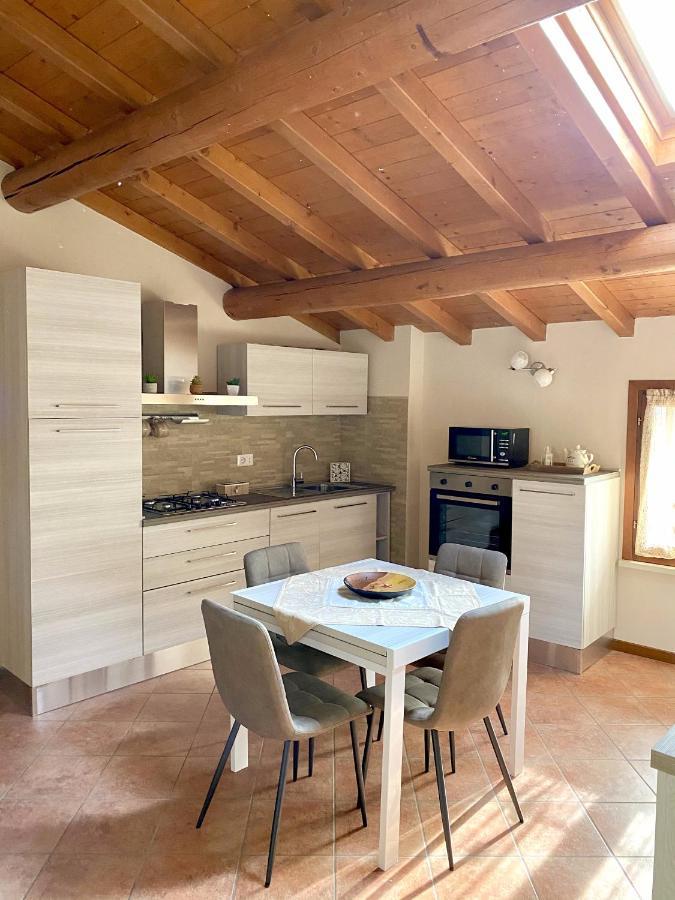 شقة Casa Vacanze Raggio Di Sole فاليجيو سول مينشيو المظهر الخارجي الصورة